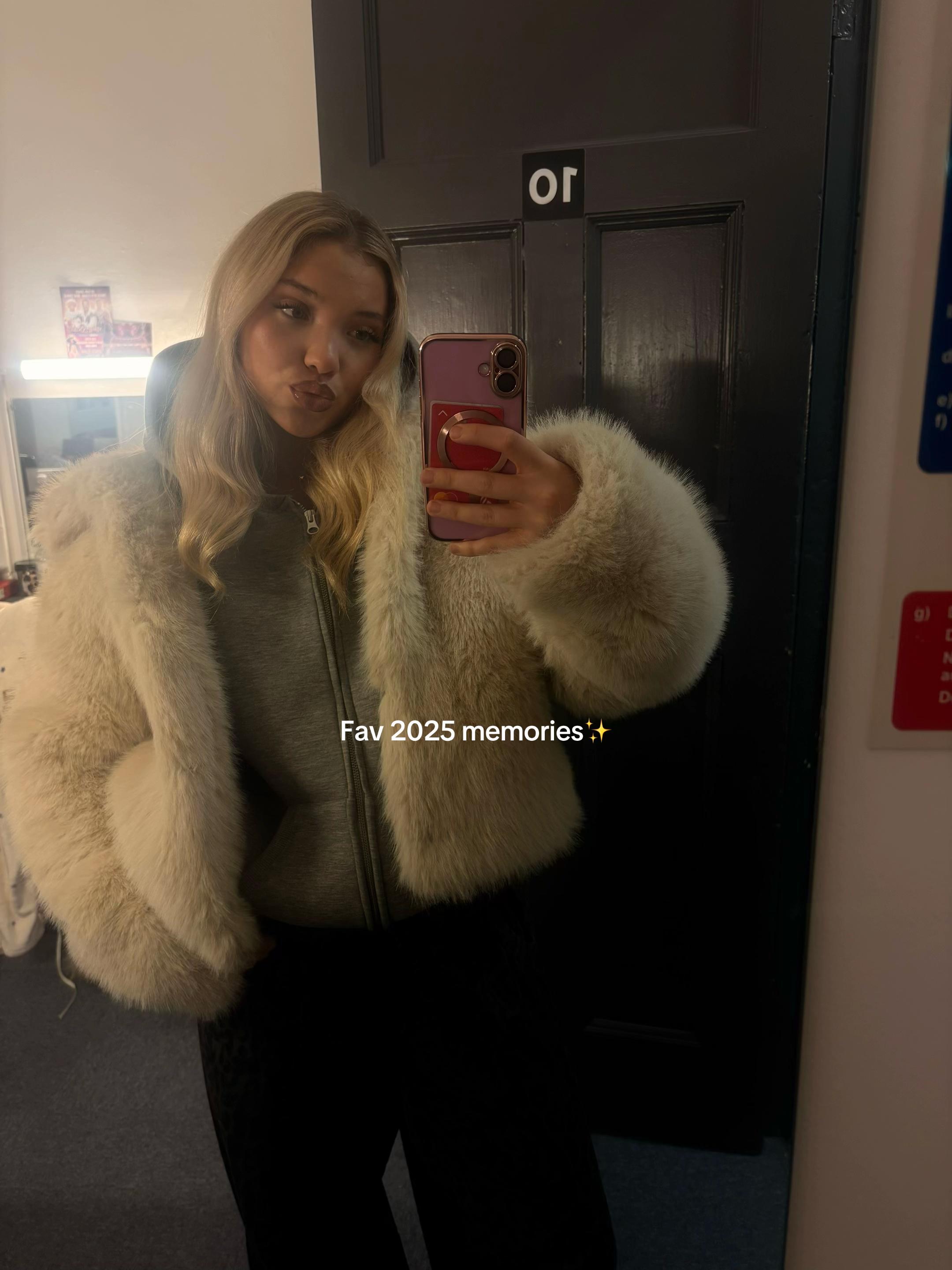 @𝐈𝐬𝐚𝐛𝐞𝐥𝐥𝐚