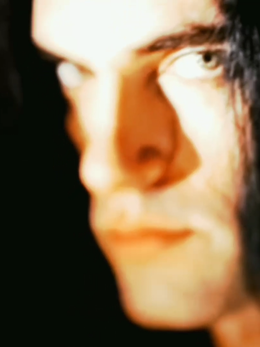 @𝔞𝔩𝔦𝔫𝔞𝔞 ⊝