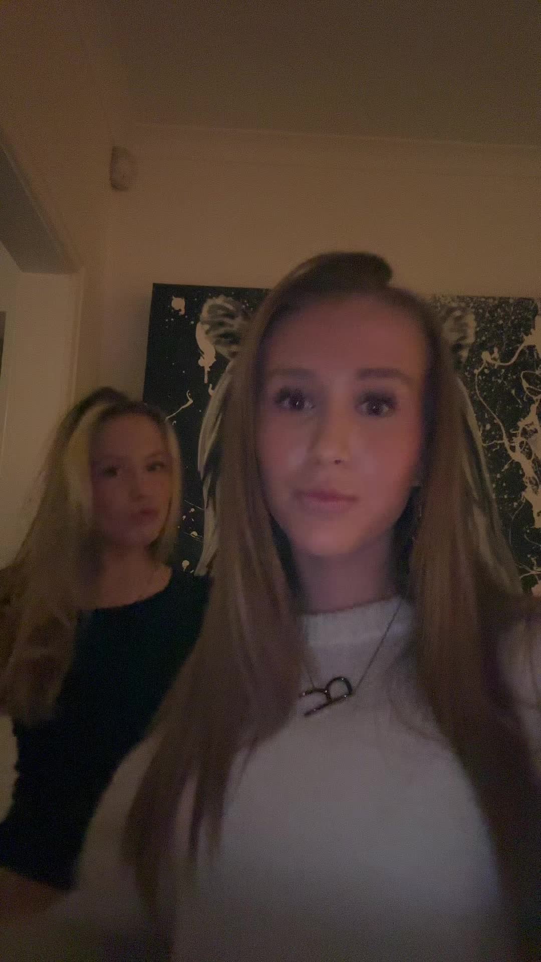 @dinrebecca1