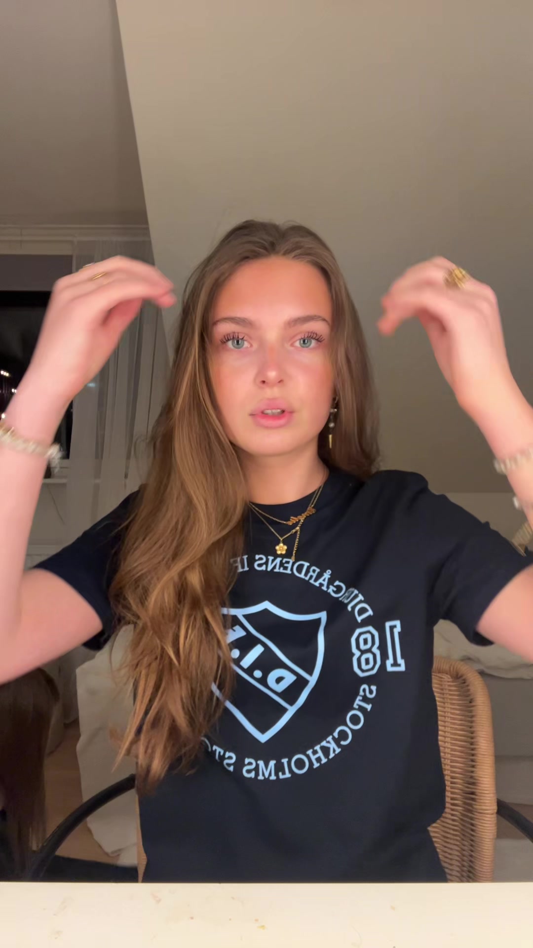 @𝑒𝑚𝑒𝑙𝑖𝑒 𝑖𝑚𝑏𝑟𝑜 💌