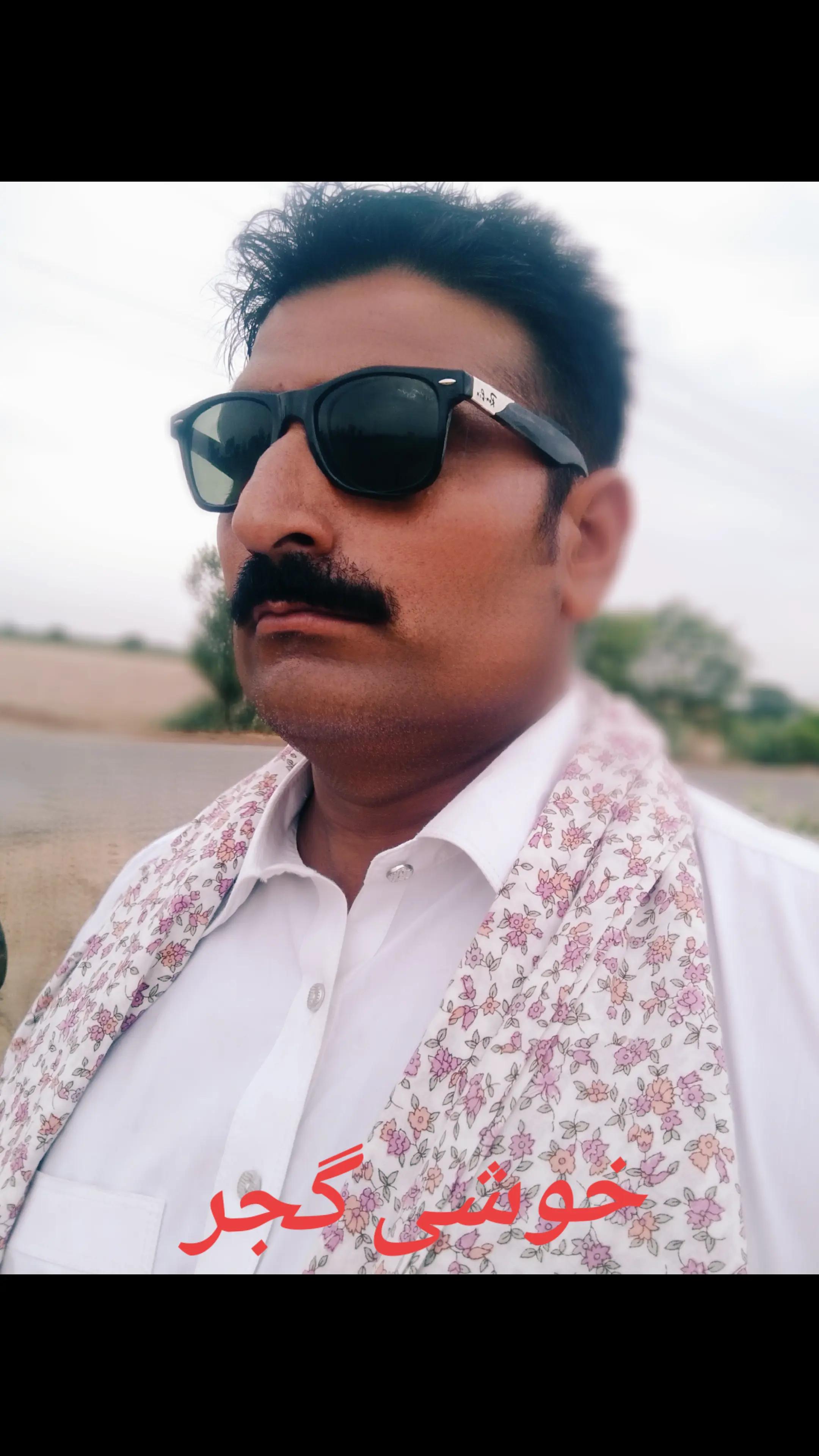 @Khushi Gujjar