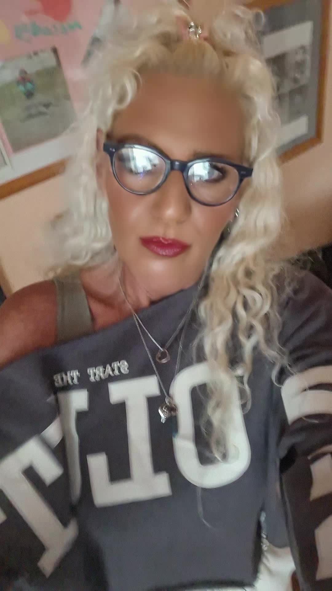 @susicabrita🖤🤍❤️🇷🇺💙💙💙