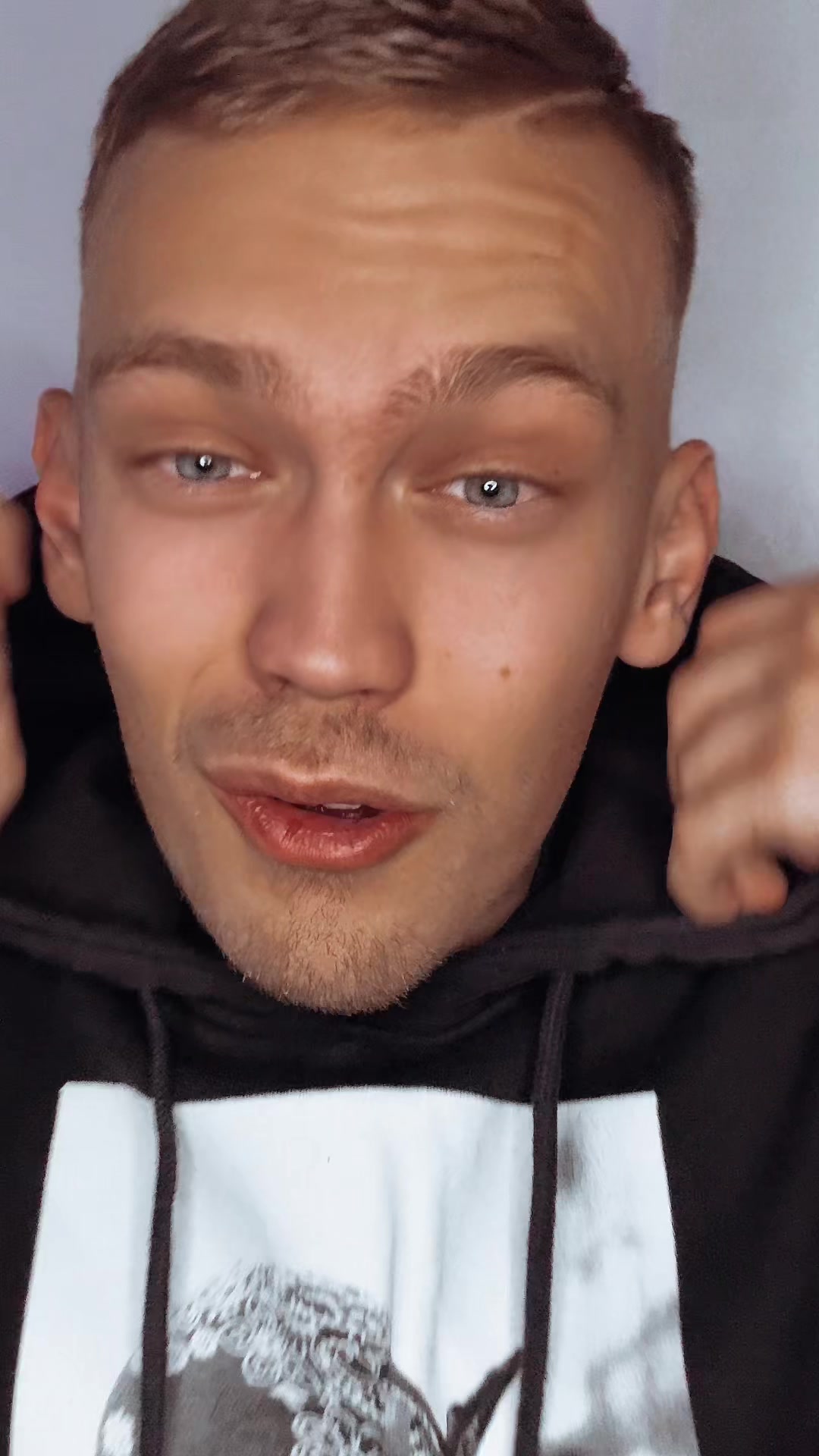 @𝑲𝒊𝒏𝒈.𝑸𝒖𝒂𝒕𝒕𝒓𝒐🇩🇪🦅