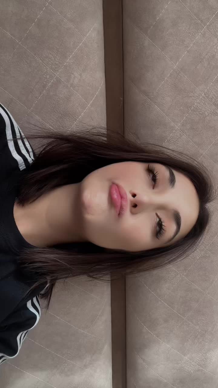 @Mehrsa