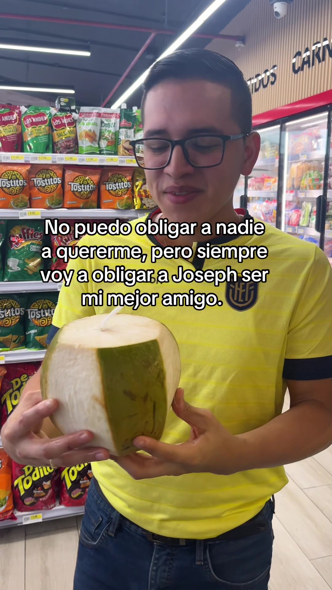 @Karen García