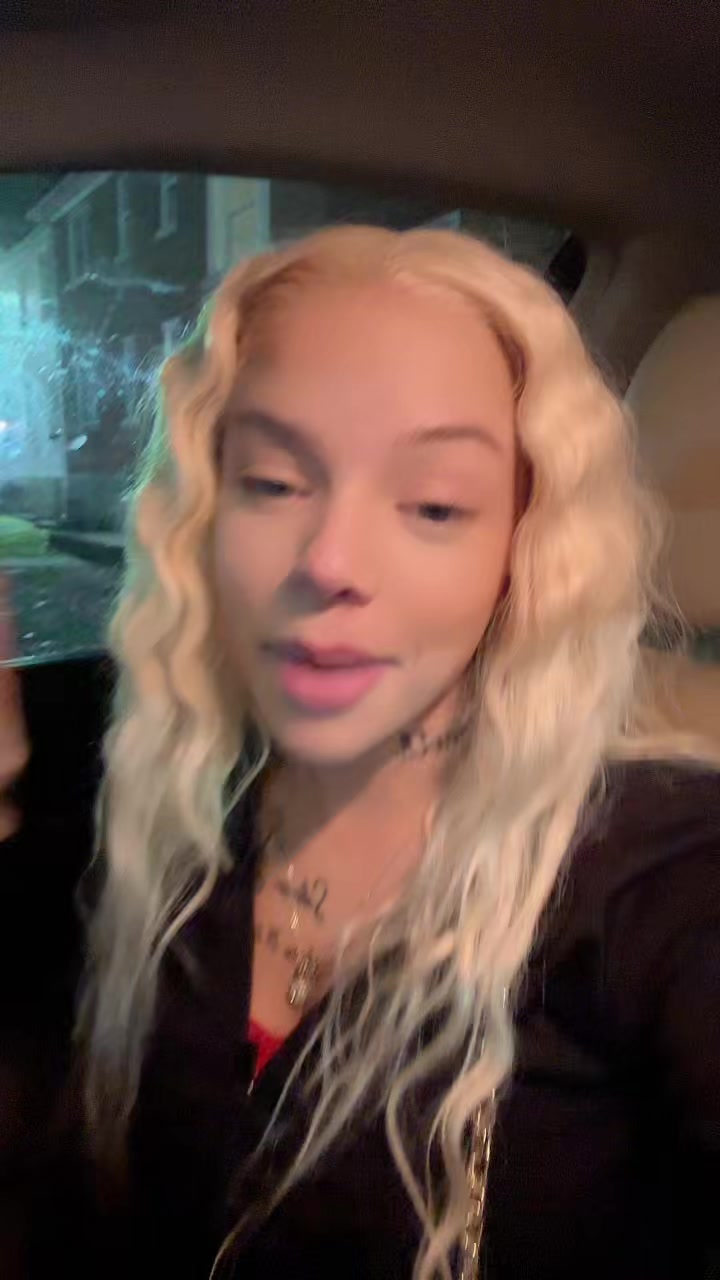 @sexilexi