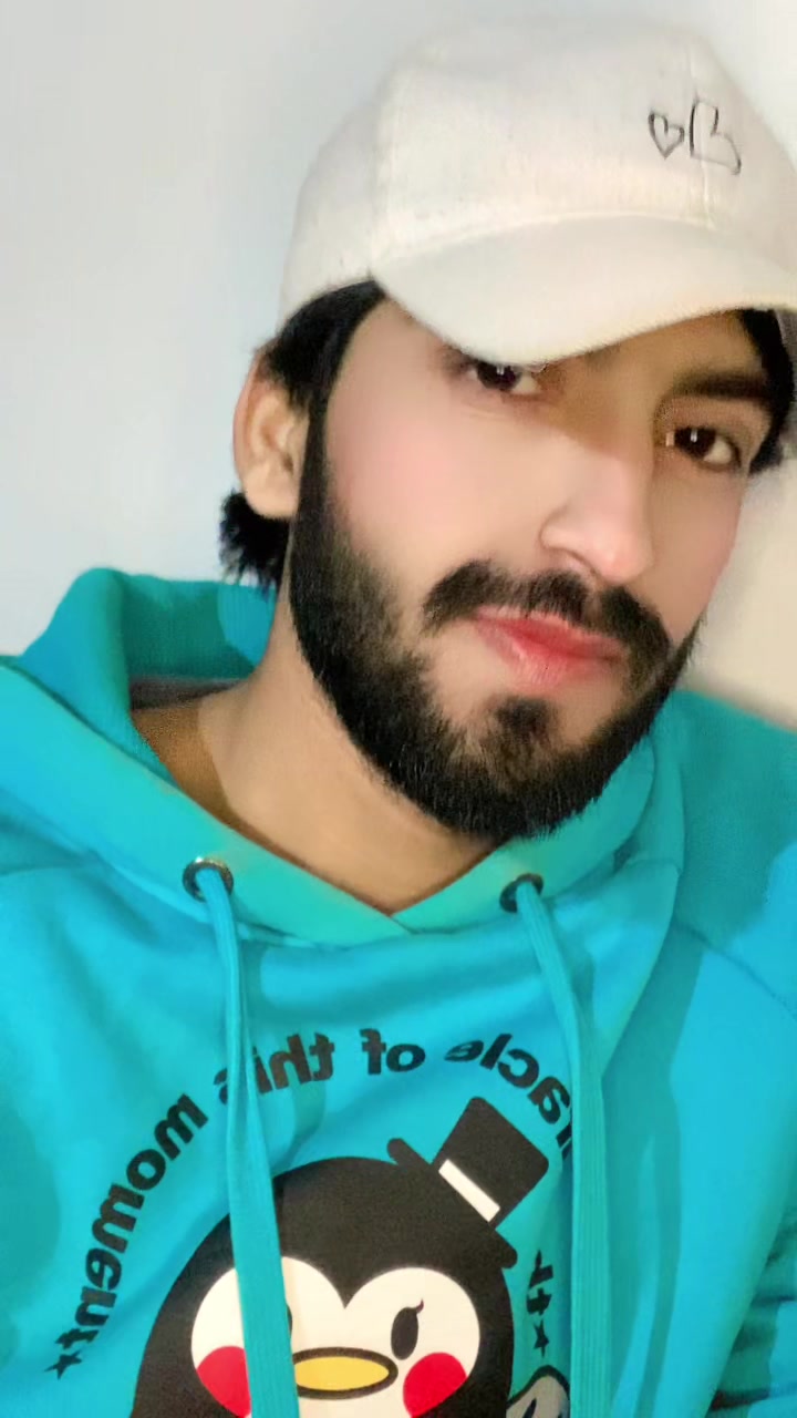 @🫣..𝑹𝒐𝒎𝒆𝒐.🤫