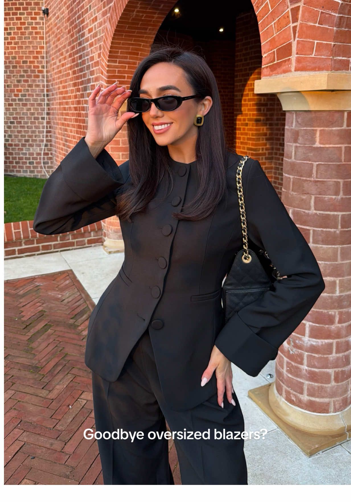 @Lauren Paxton Fashion Stylist