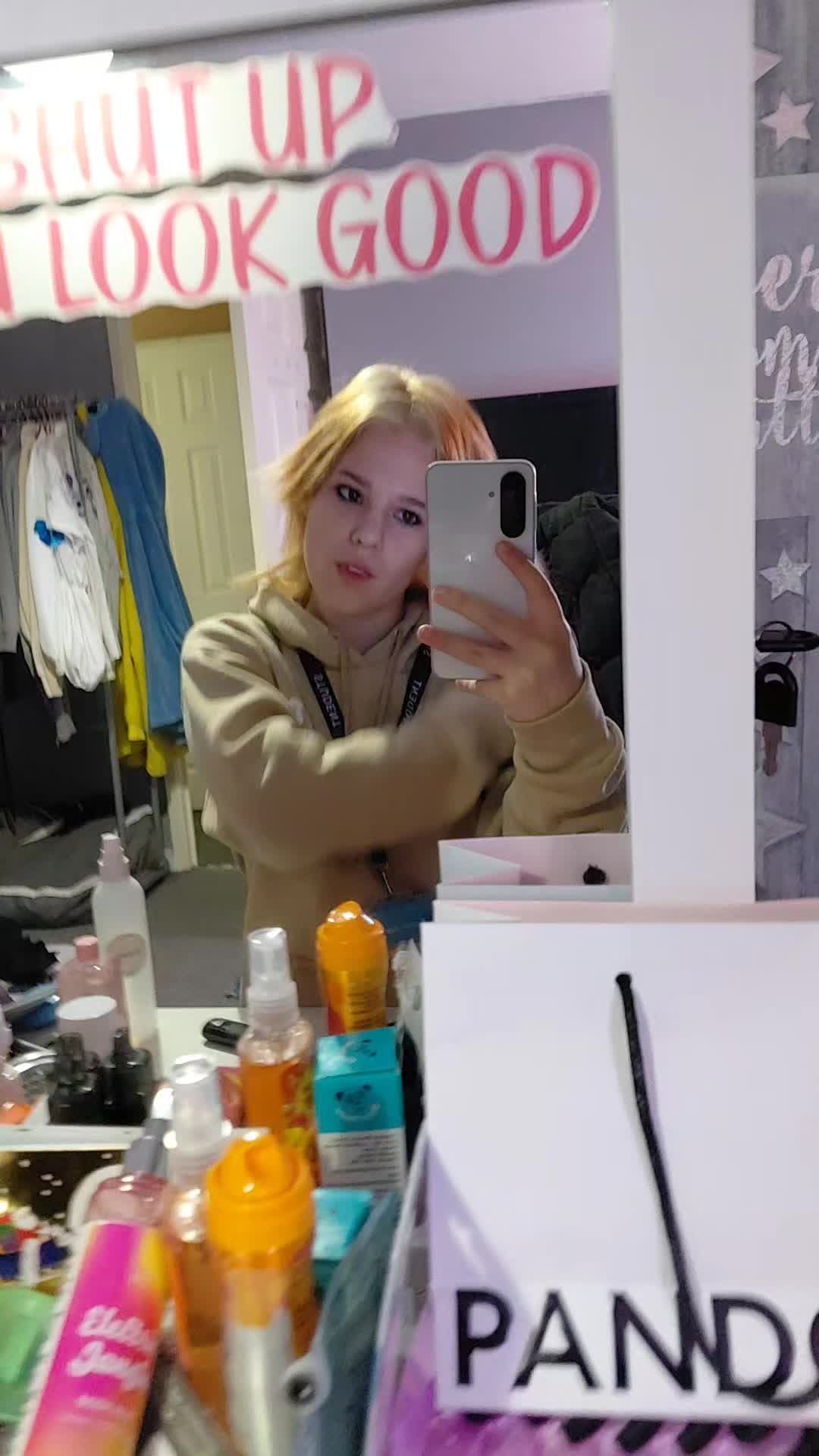 @Caraspam❤