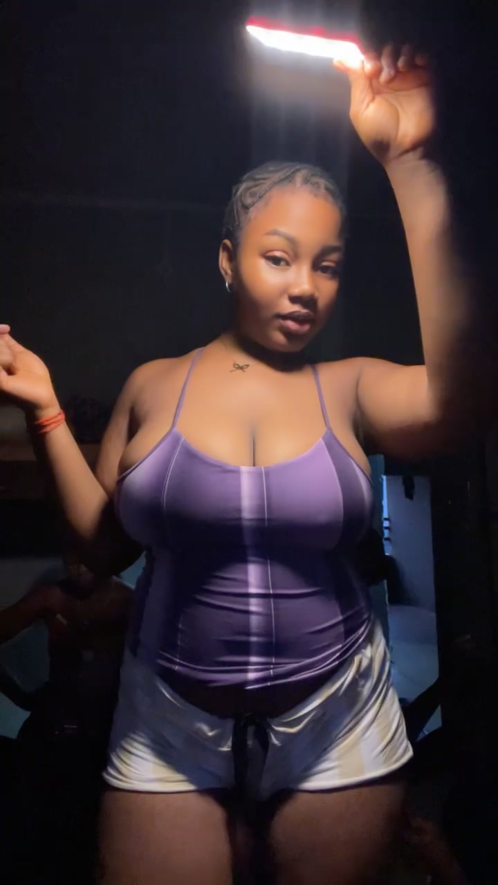 @Anna~is~fyn~asf🥹🎀🥹💋💕