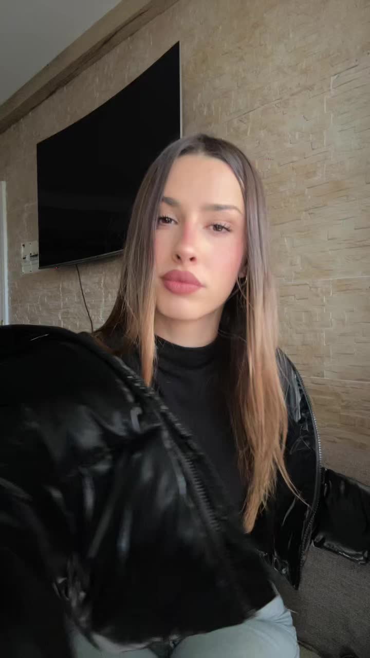 @Stelii