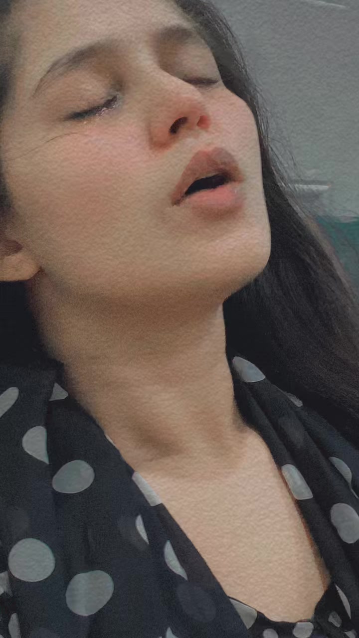 @Sana vicky