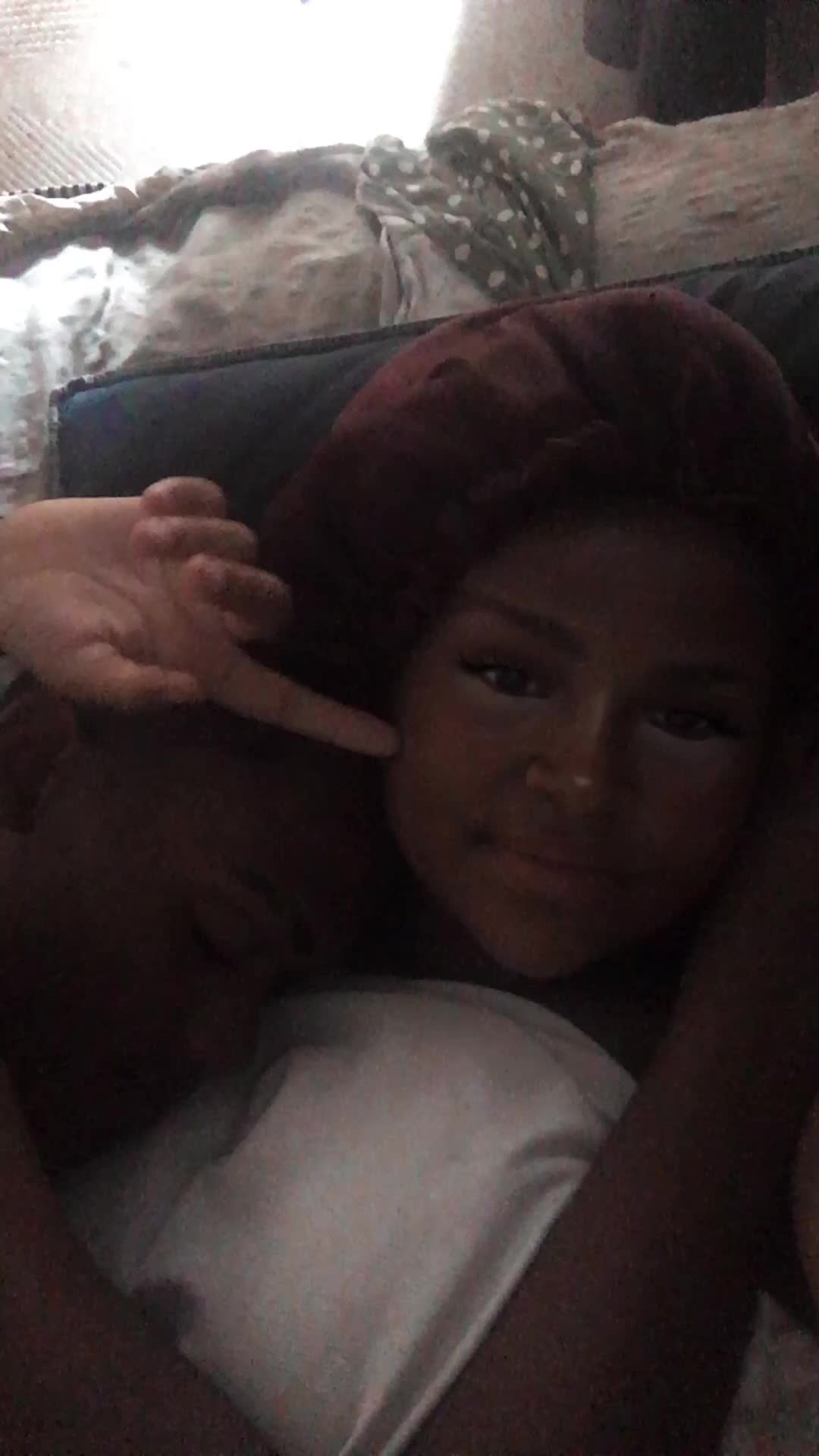 @Preta Rara