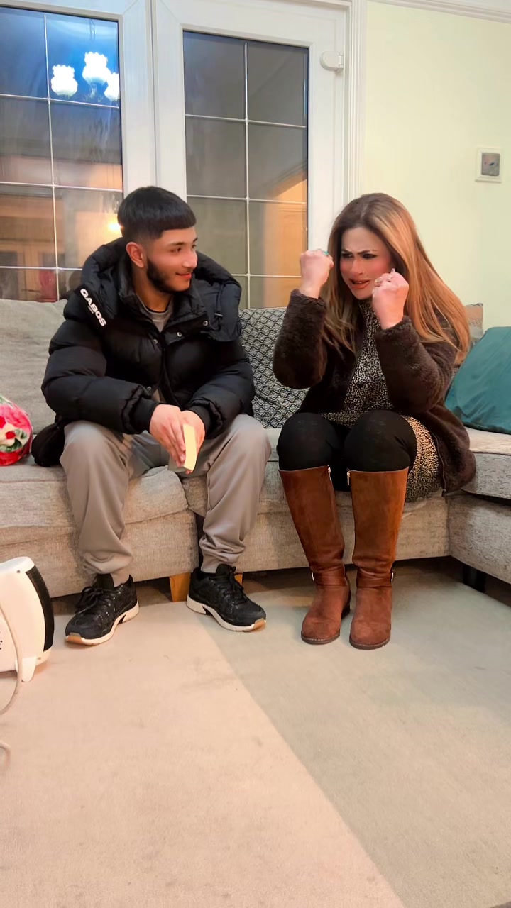 @Honey Shahzadi