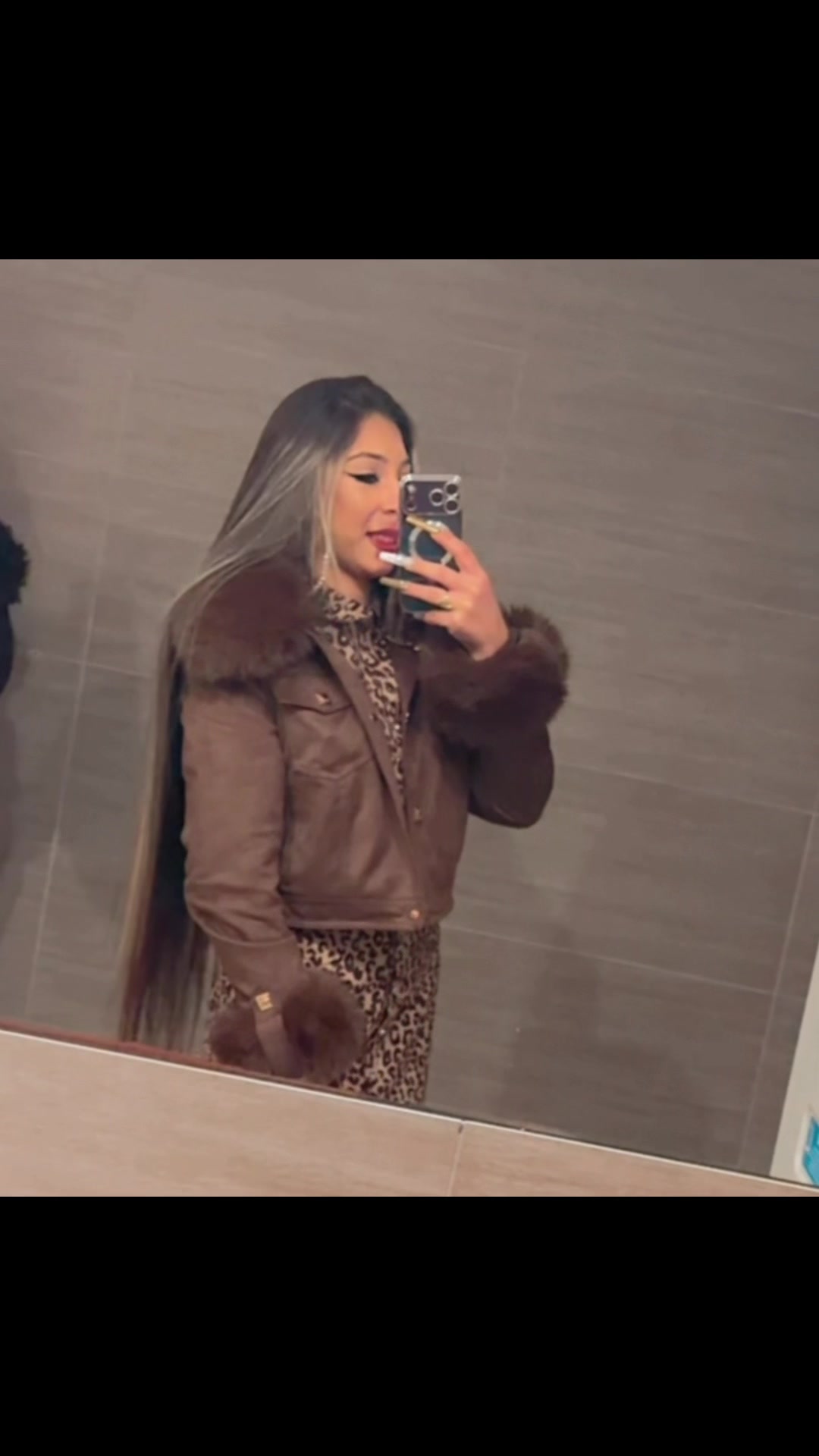 @Lisandra_17