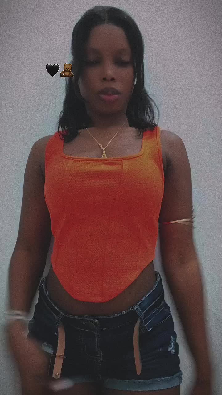 @🧸Junia🦋💕
