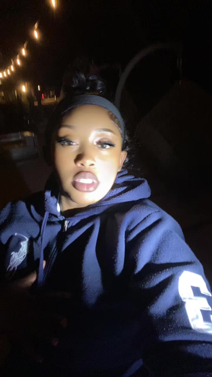 @Sabrina 🇯🇲🇯🇲🇯🇲🇯🇲