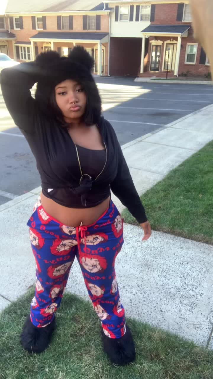 @Niya Lineberger wilson