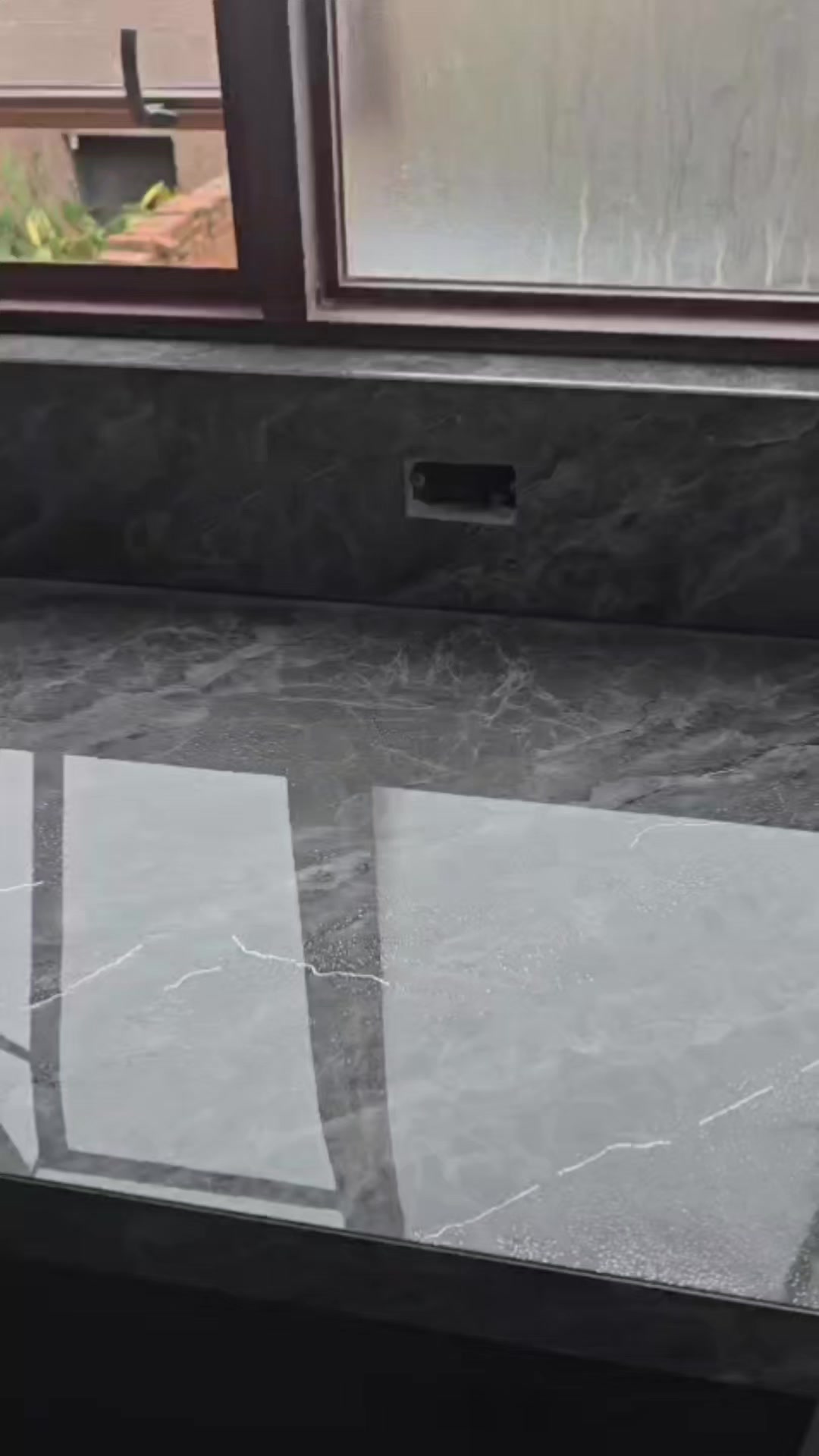@VENEREED