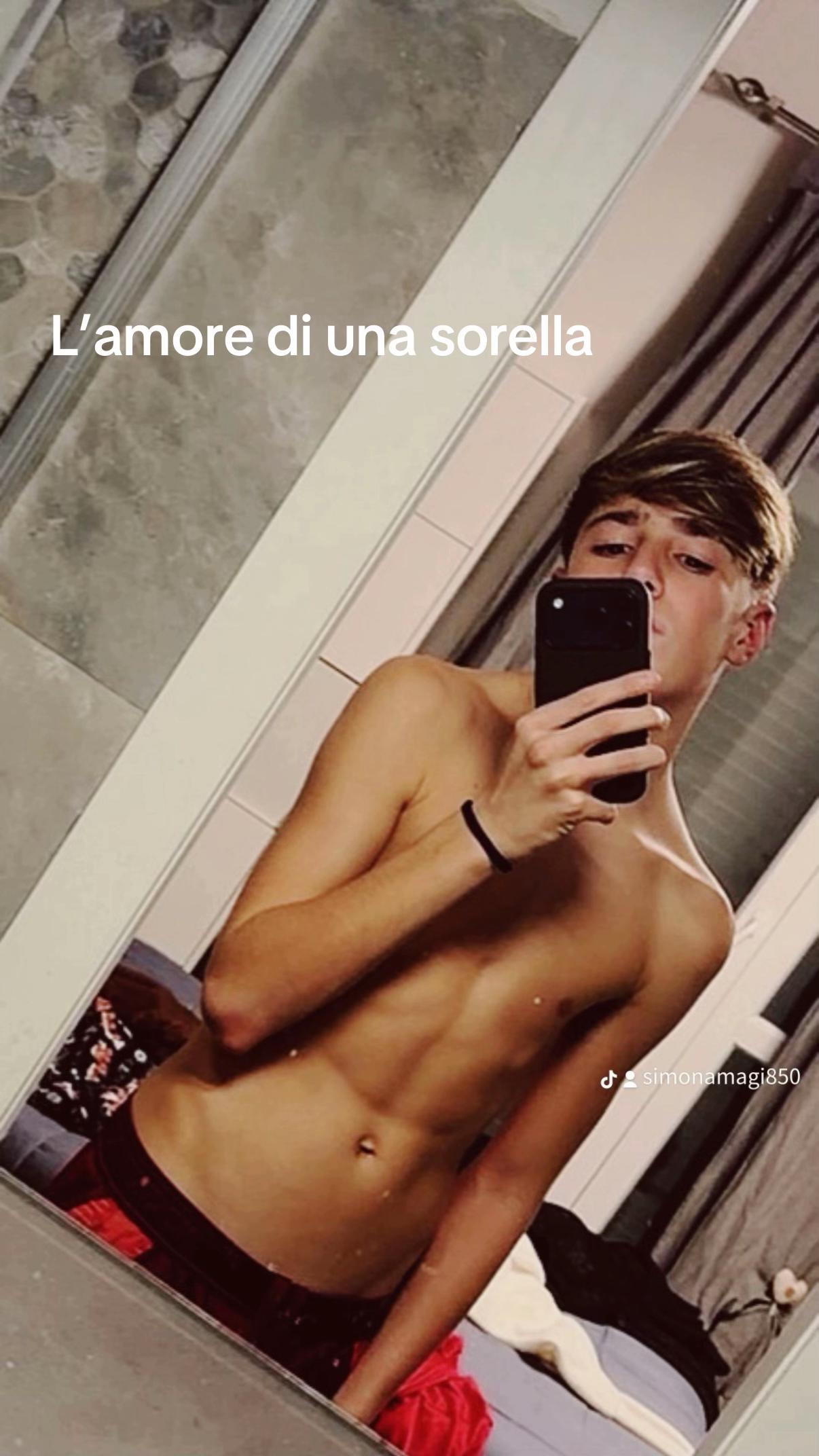 @Alessio 10- 012 ❤️🫶💗💞