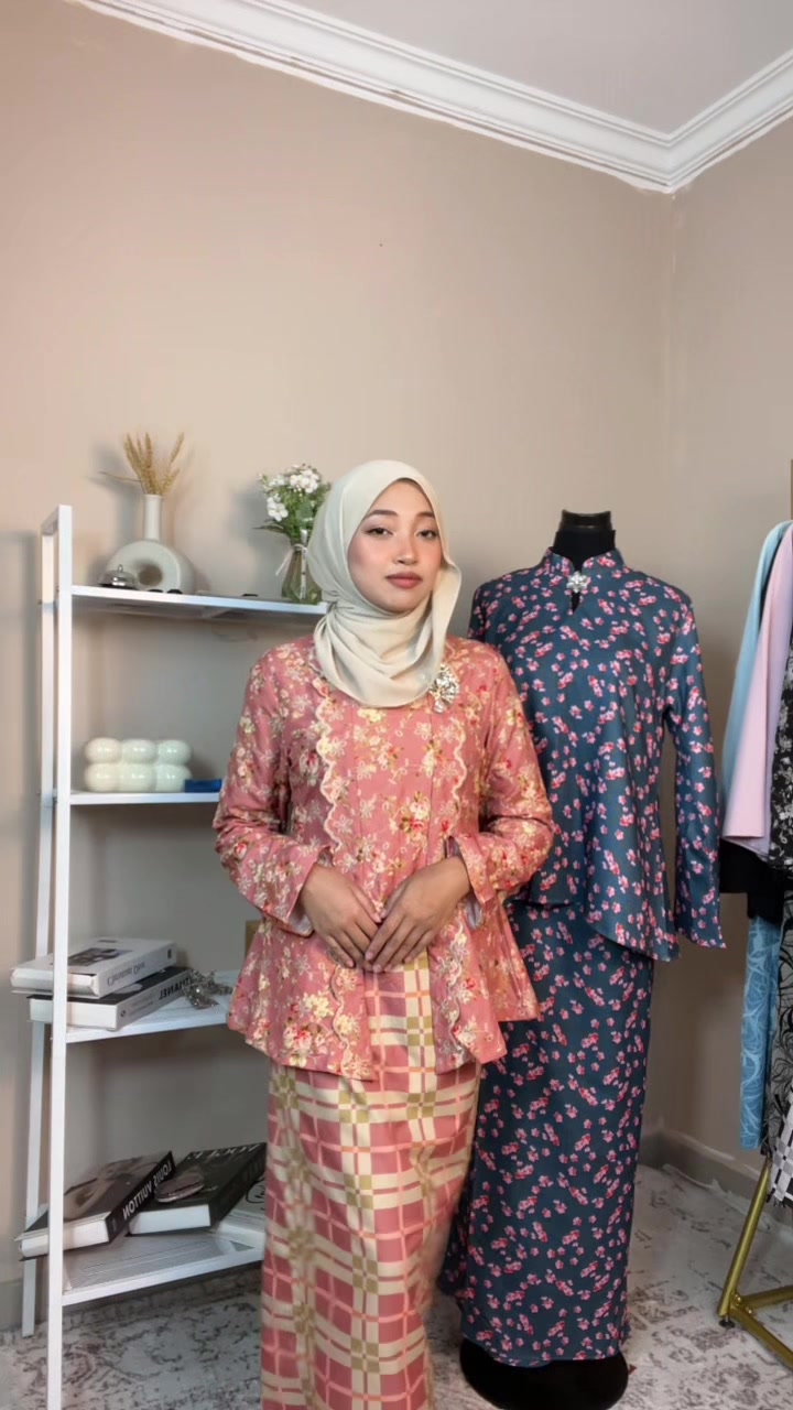 @Triosisterwardrobe01