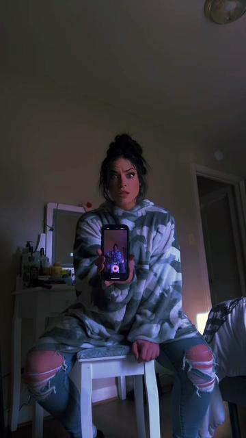 @UnrulyDamsel