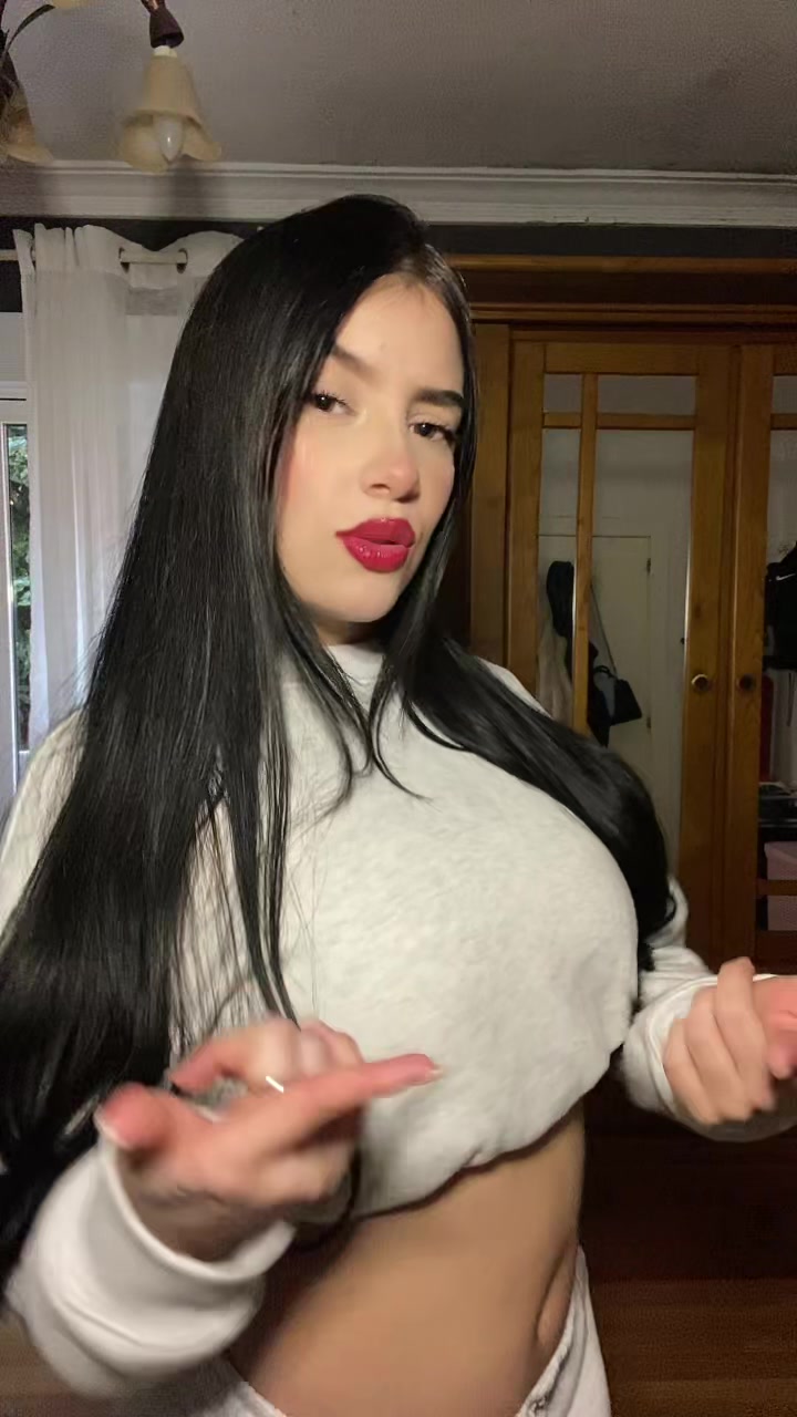 @𝒮ℴ𝒻𝒾𝒶