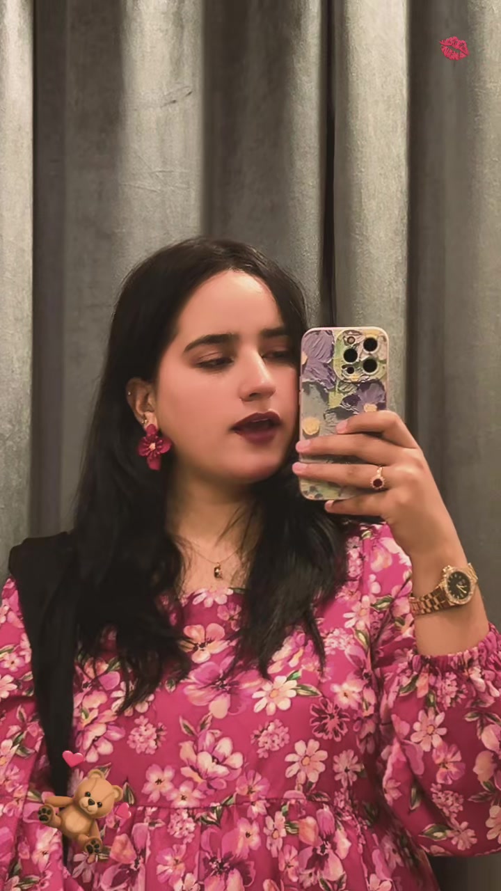 @samreenakbar_