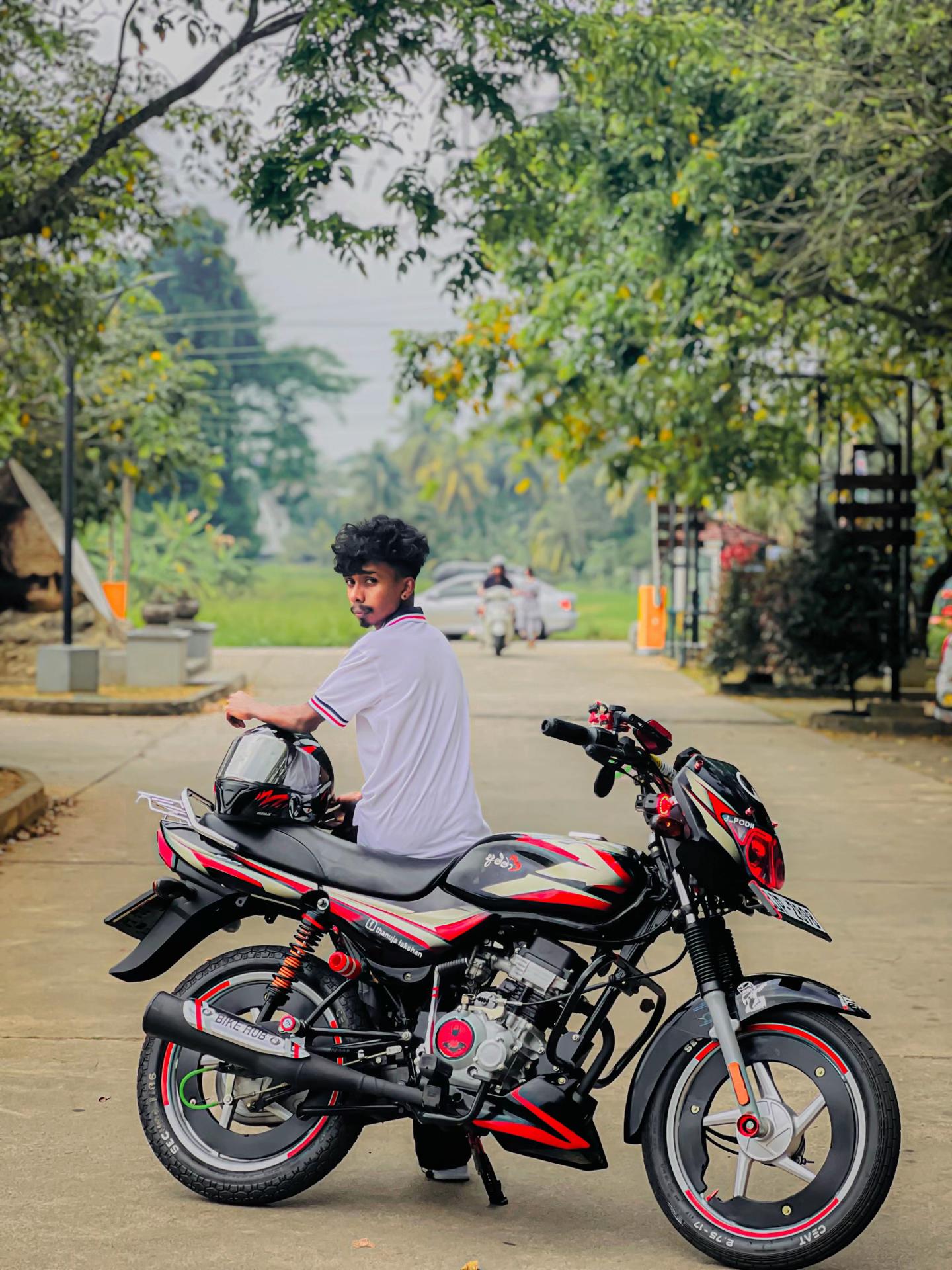 @𝐏 𝐎 𝐃 𝐈 𝐈