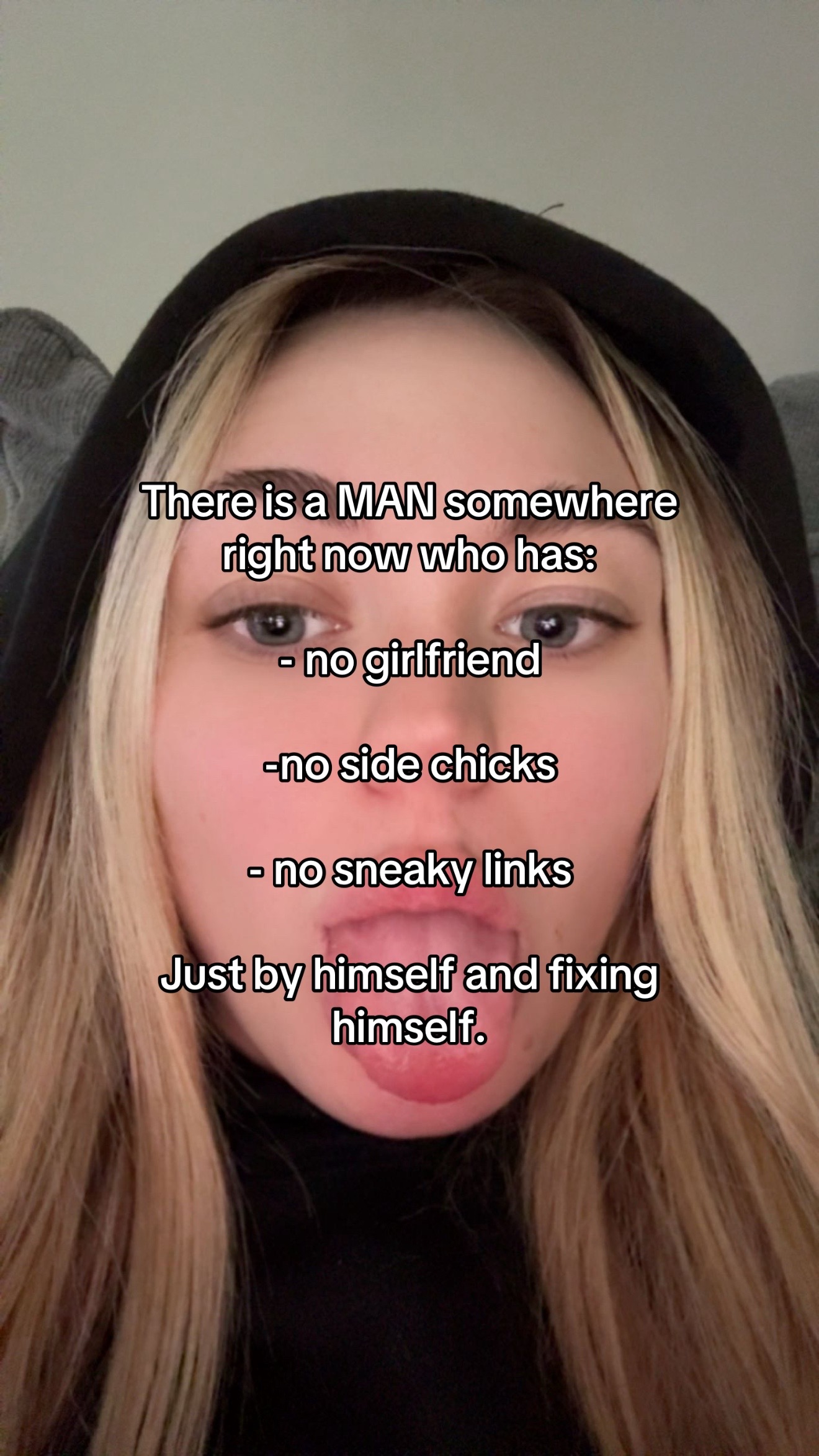 @blondeafterdarkk