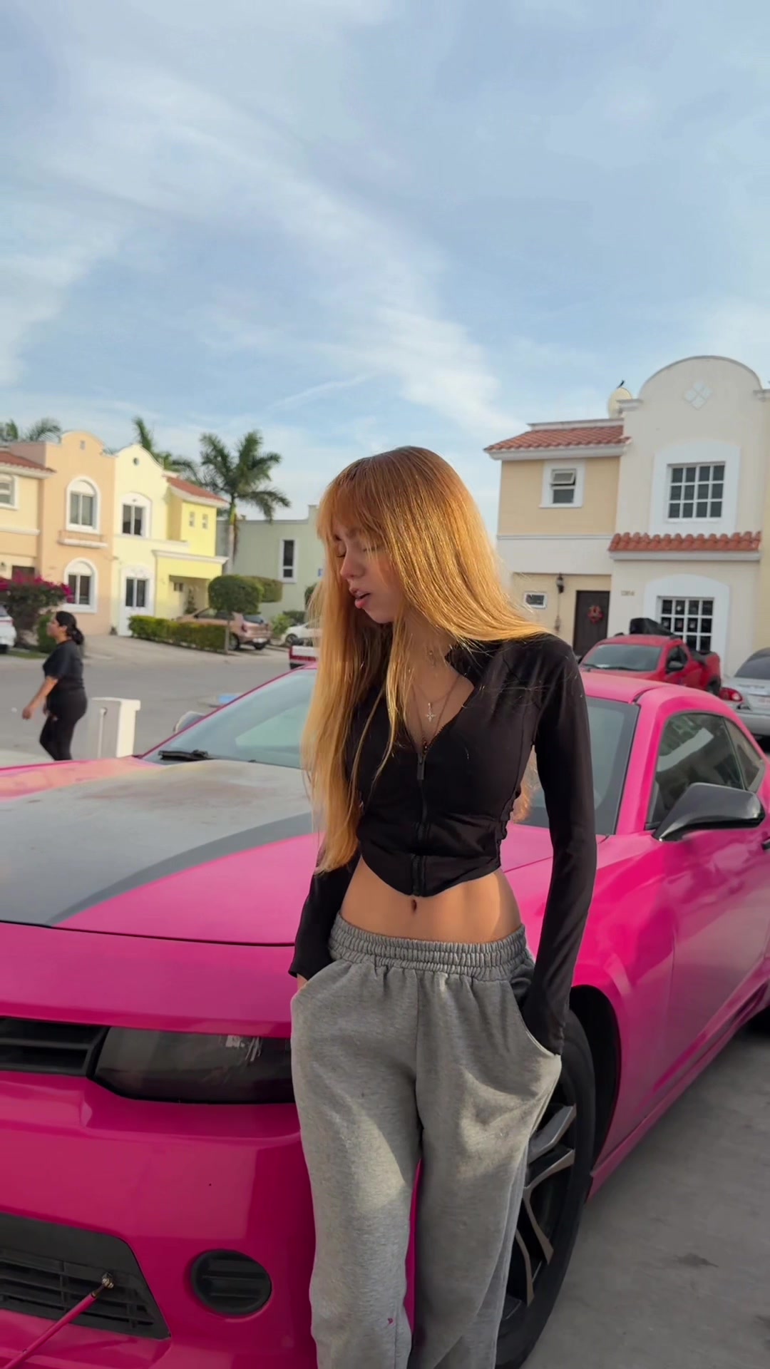 lawuerita (@lawuerita.comm1) - Urlebird