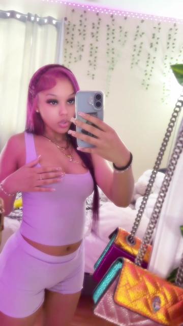 @doll .