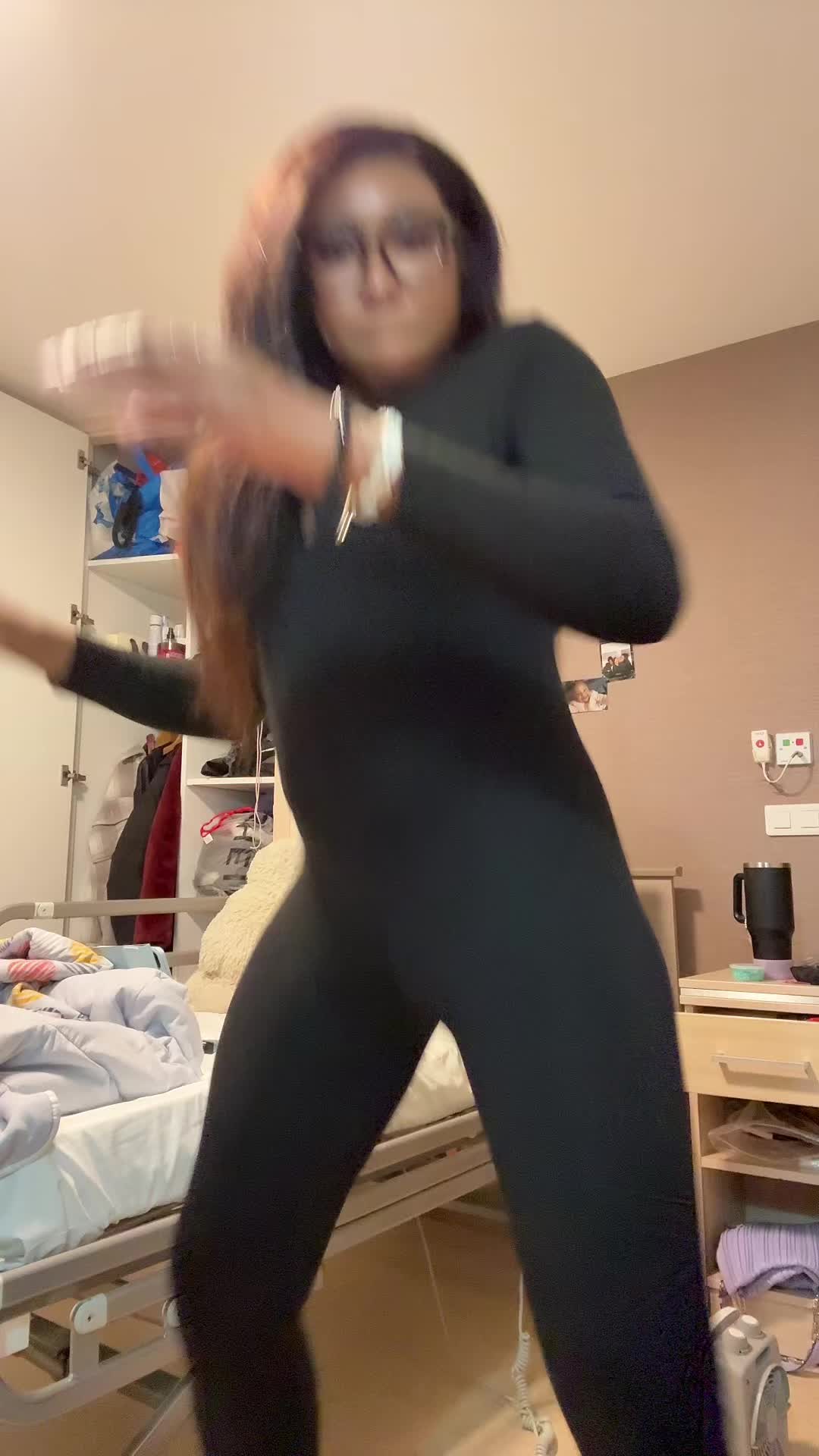 @Nīībayy