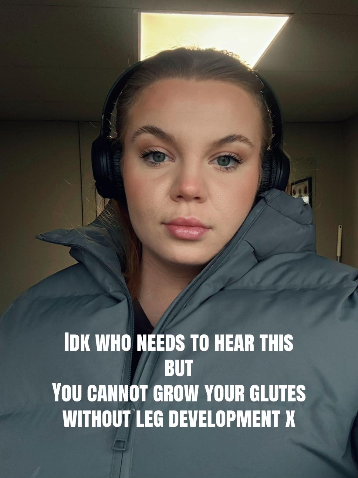 @Holly🧸🫧