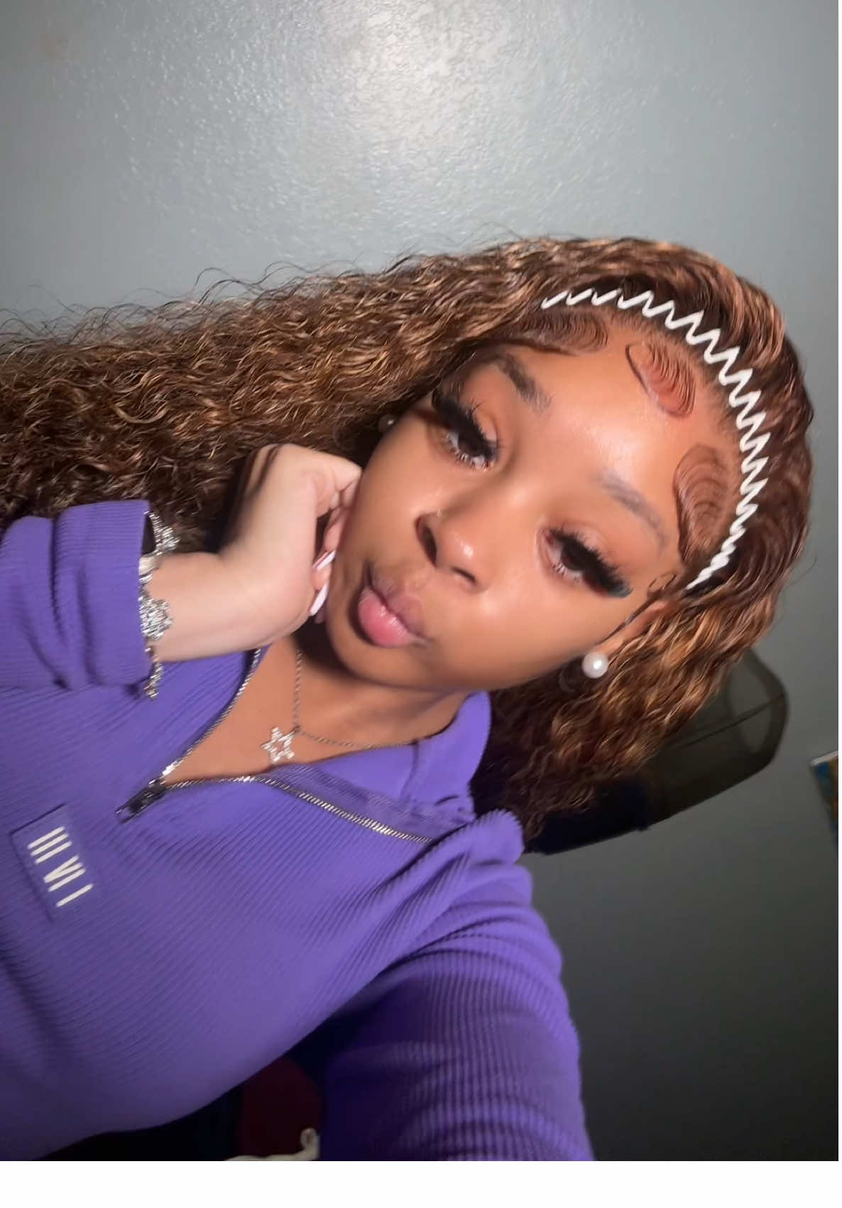 @Jasalyn Marie ᥫ᭡.
