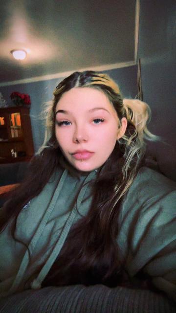 @Sierra Rose 🧿