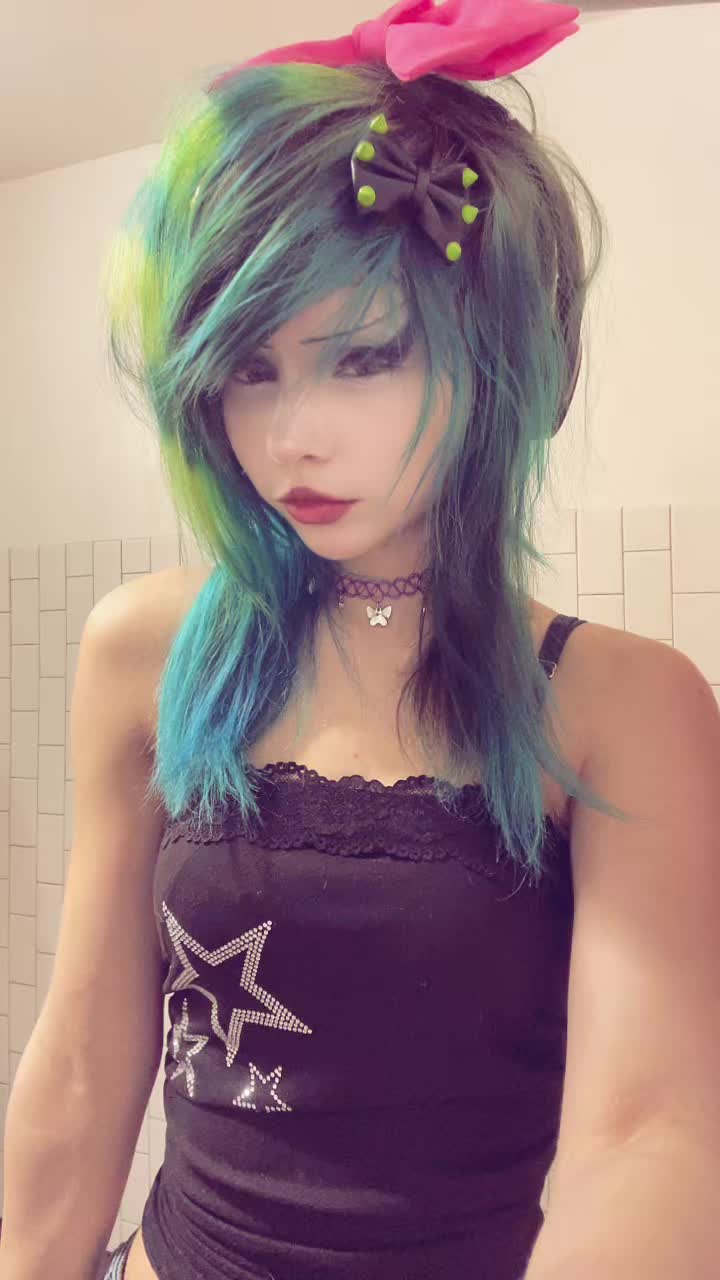 @ella.x.orcizm