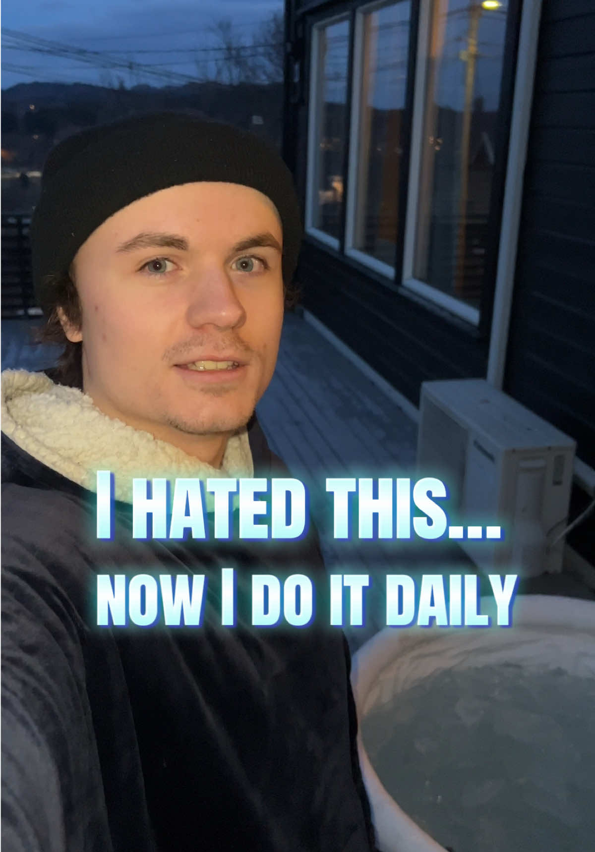 @tobias