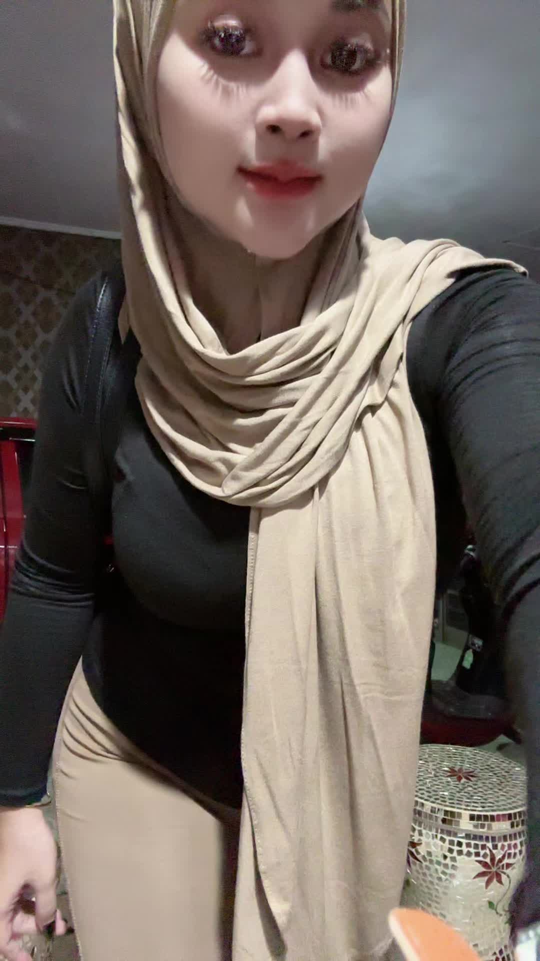 @mungilucub