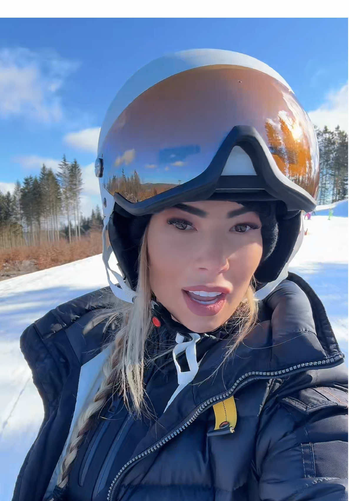 @Gigiiiadamofficial