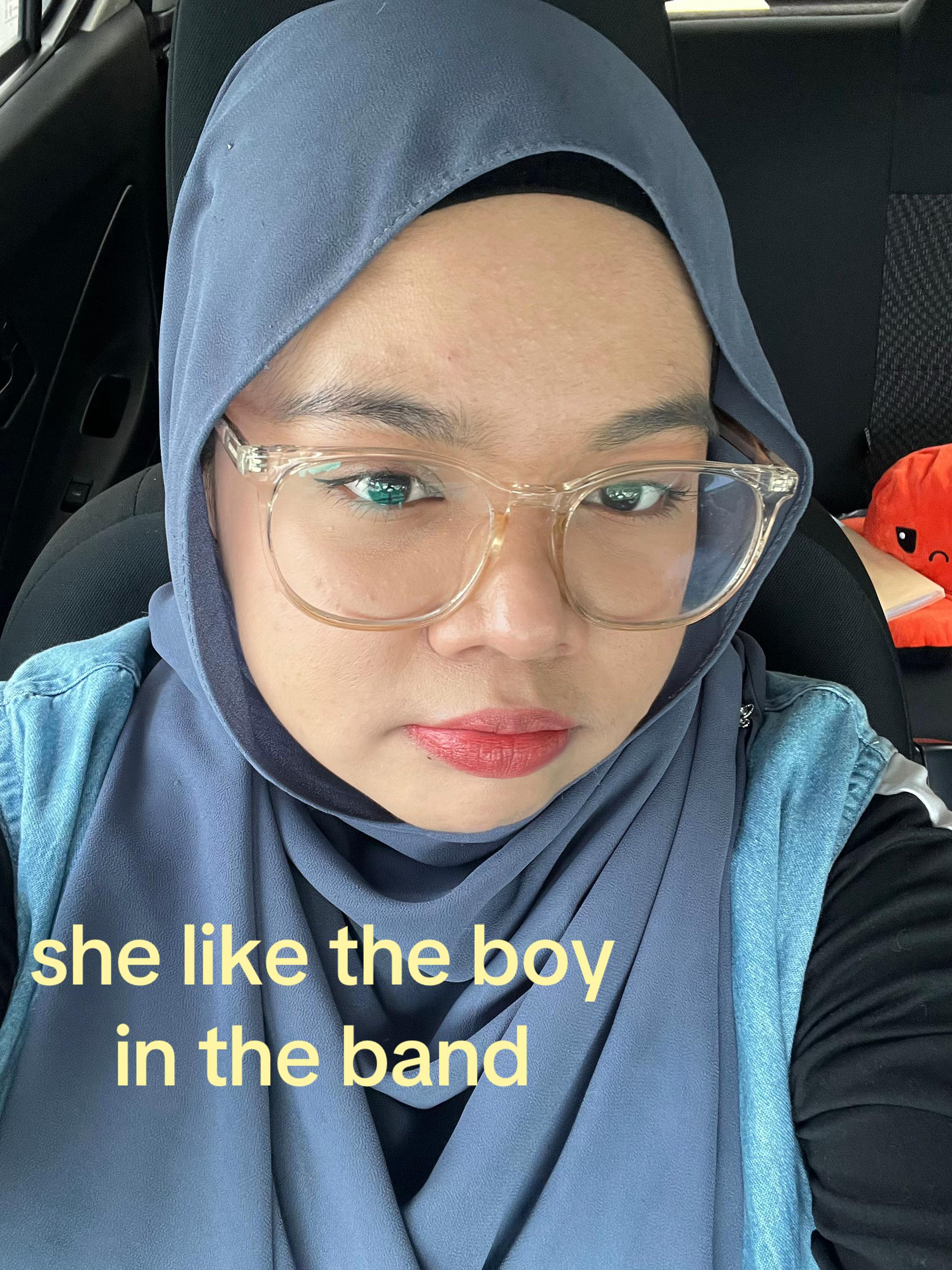 @n.aainn