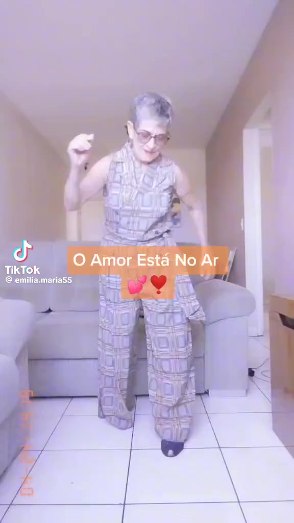 @Em&iacute;lia Maria Martins Oliveira