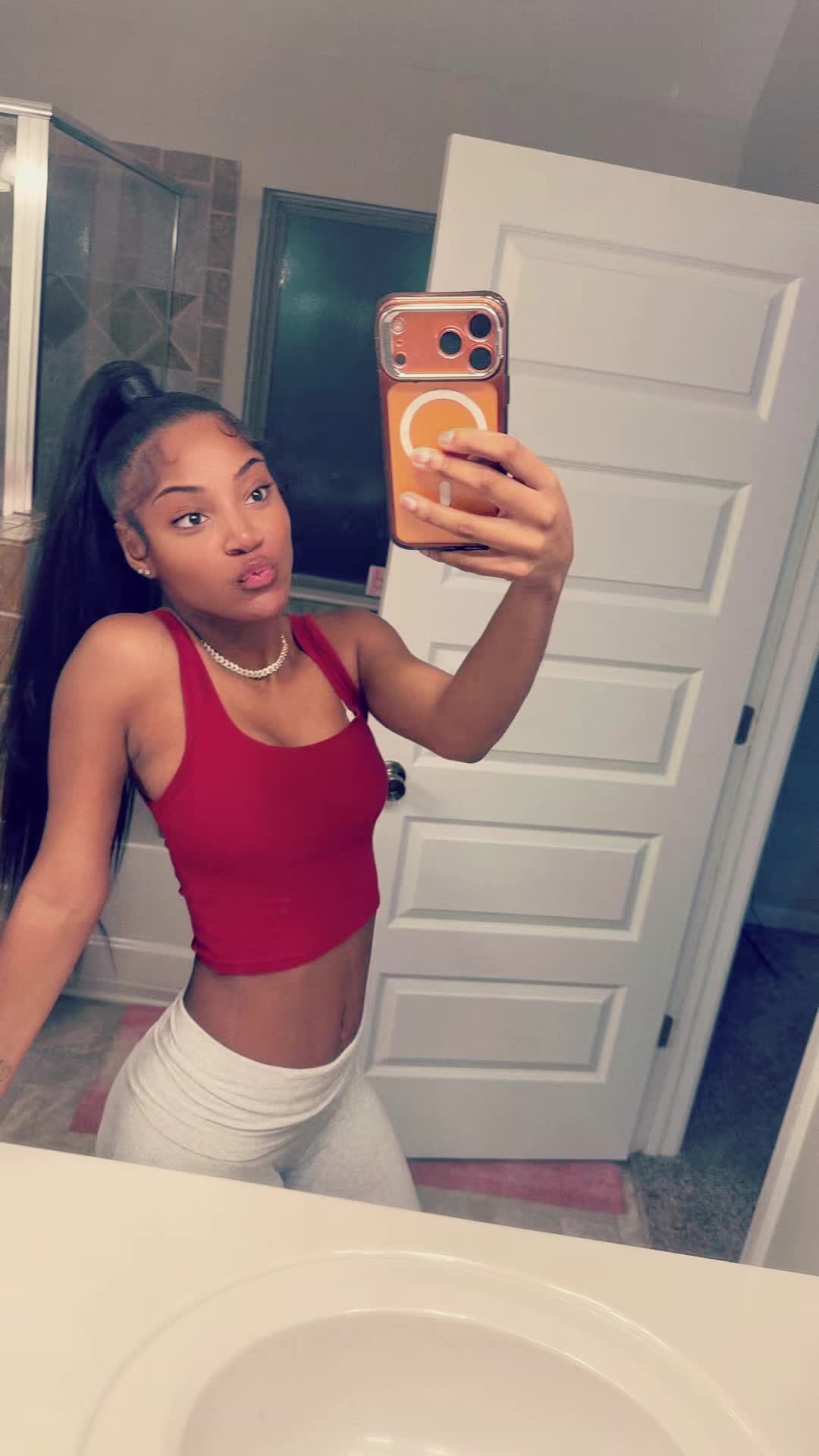 @zarhia