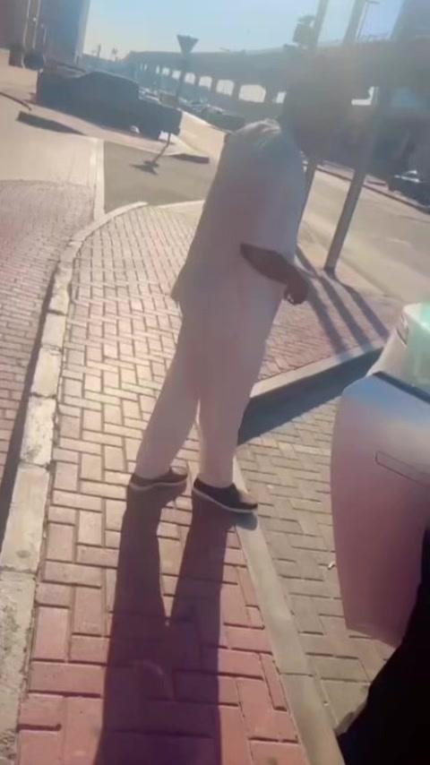 @Dinatshims2