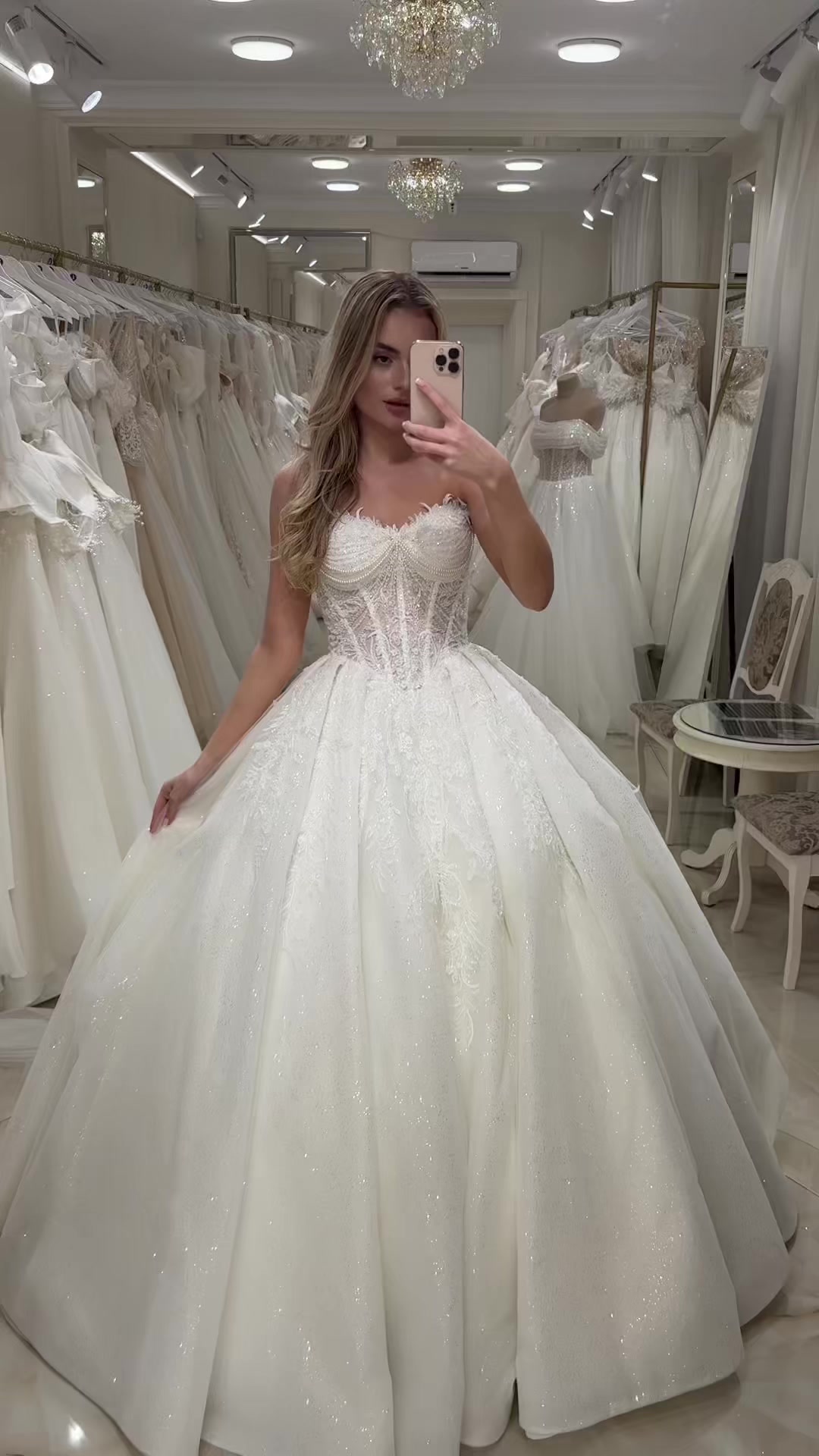 @vio.wedding.dresses