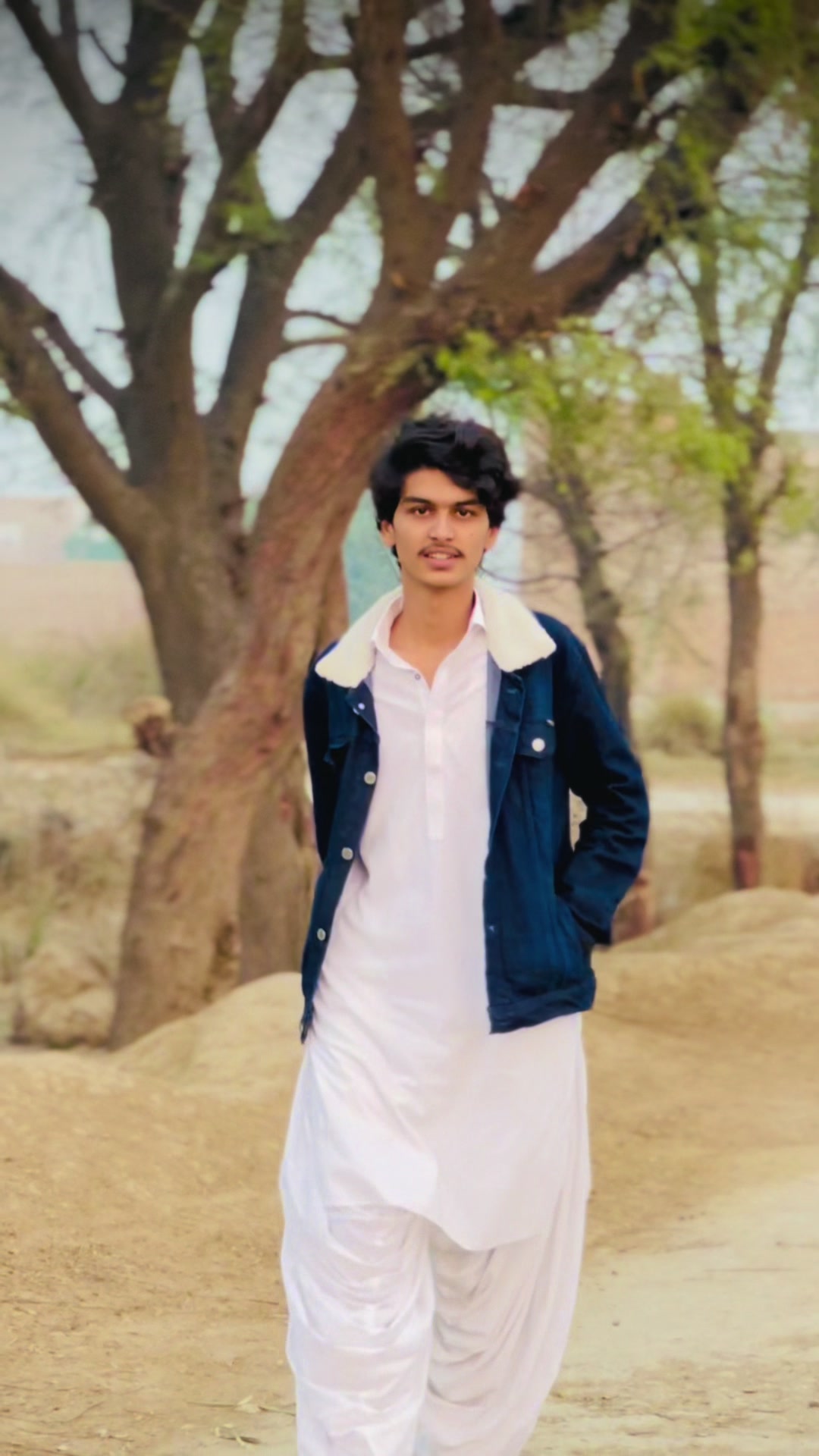 @😊&hearts;️انت الحیات🫶🏻