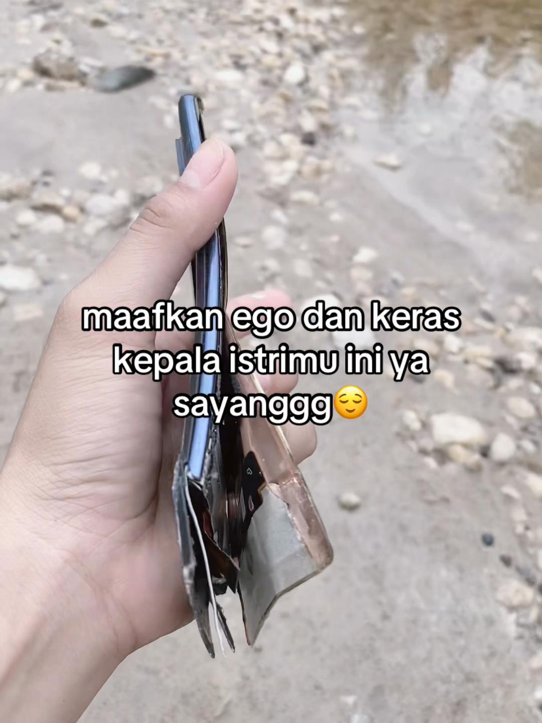 @shella_febriana01