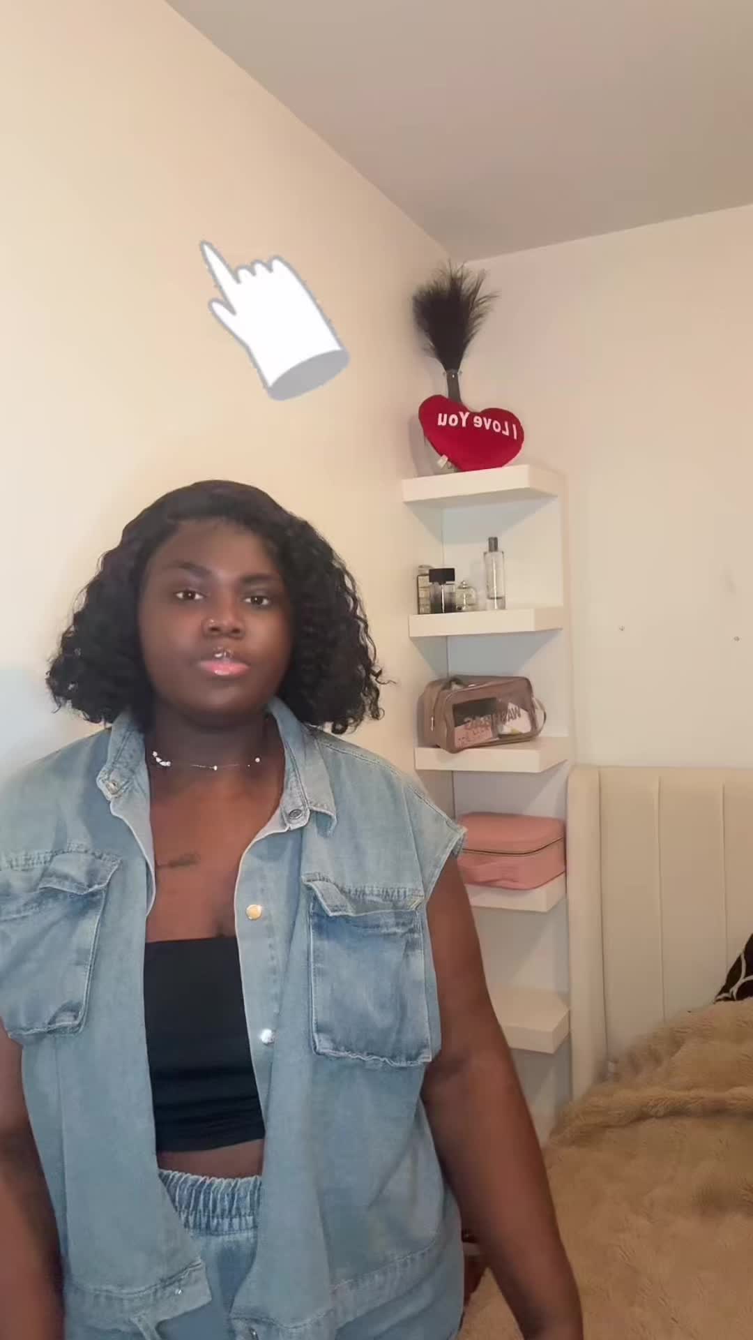 @Comedienne19