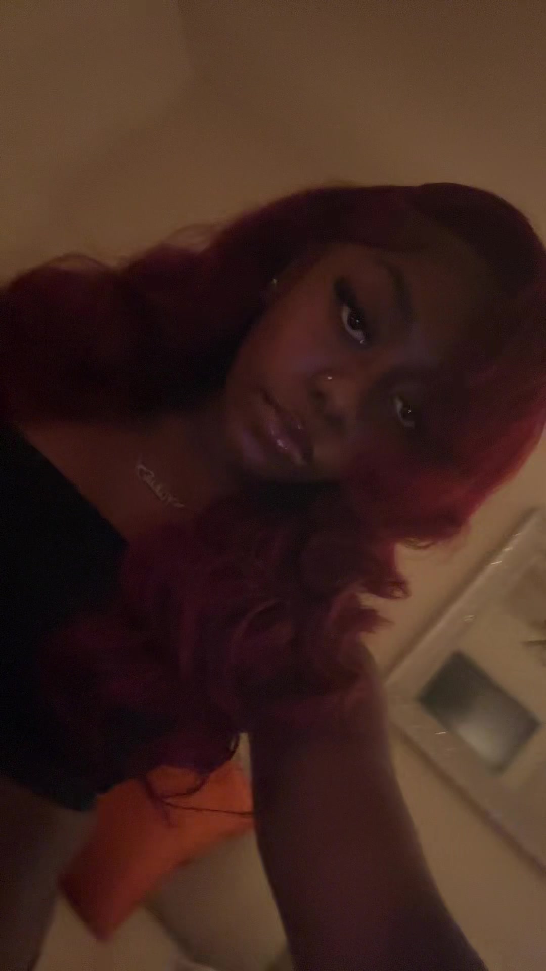 @nikiatkll 👈🏾