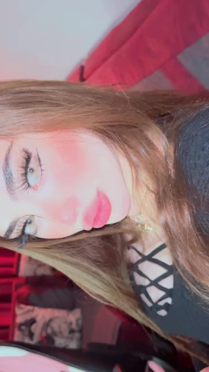 @👑🪬ANOSHKA🪬👑
